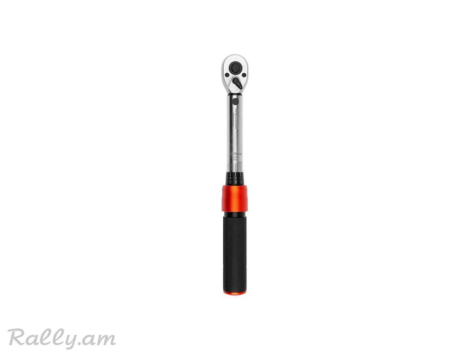 Динамометрический Ключ AV Steel