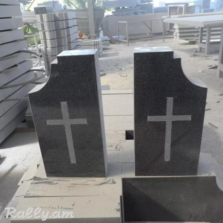 Գերեզմանաքարեր Gerezmanaqarer gerezmanaqar tapanaqar գերեզմանաքար 