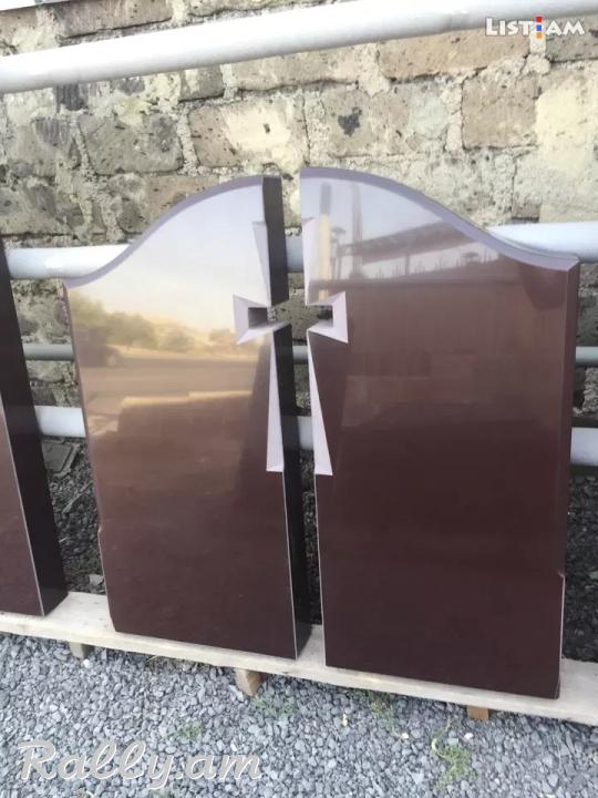Gerezmanaqarer gerezmanaqar tapanaqar granit tapanaqarer գերեզմանաքար տապանաքար գերեզմանաքարեր