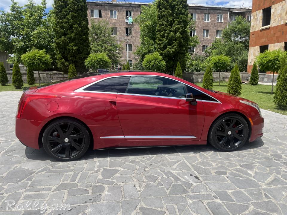 Cadillac ELR HIBRID 
