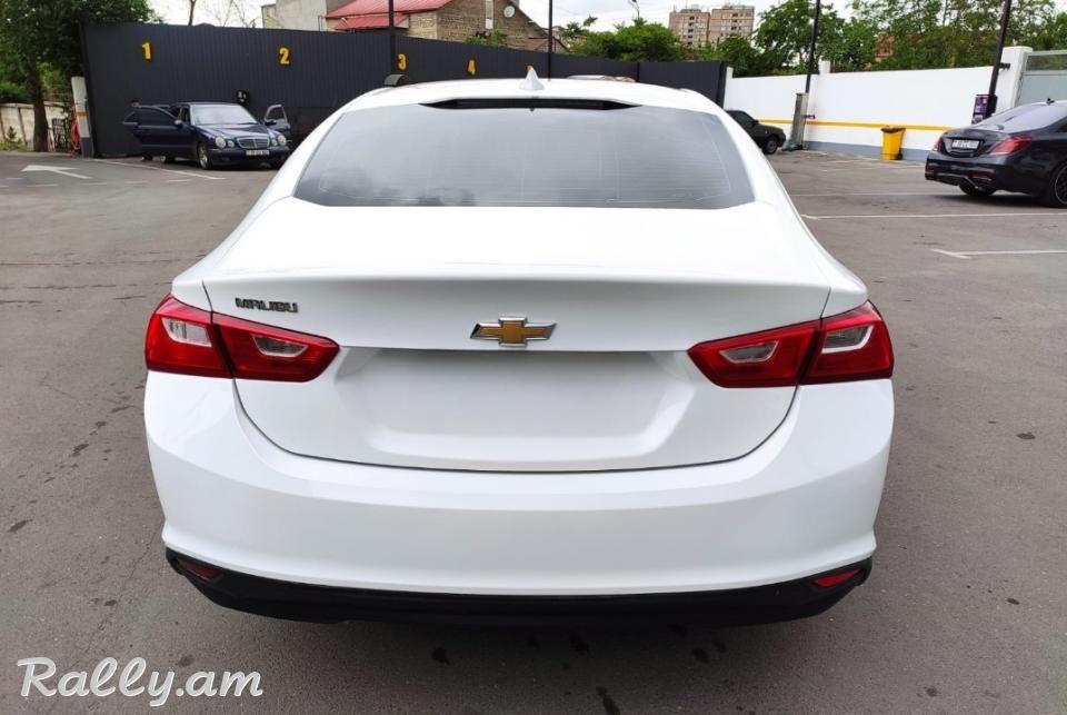 CHEVROLET MALIBU KOJ SALON 