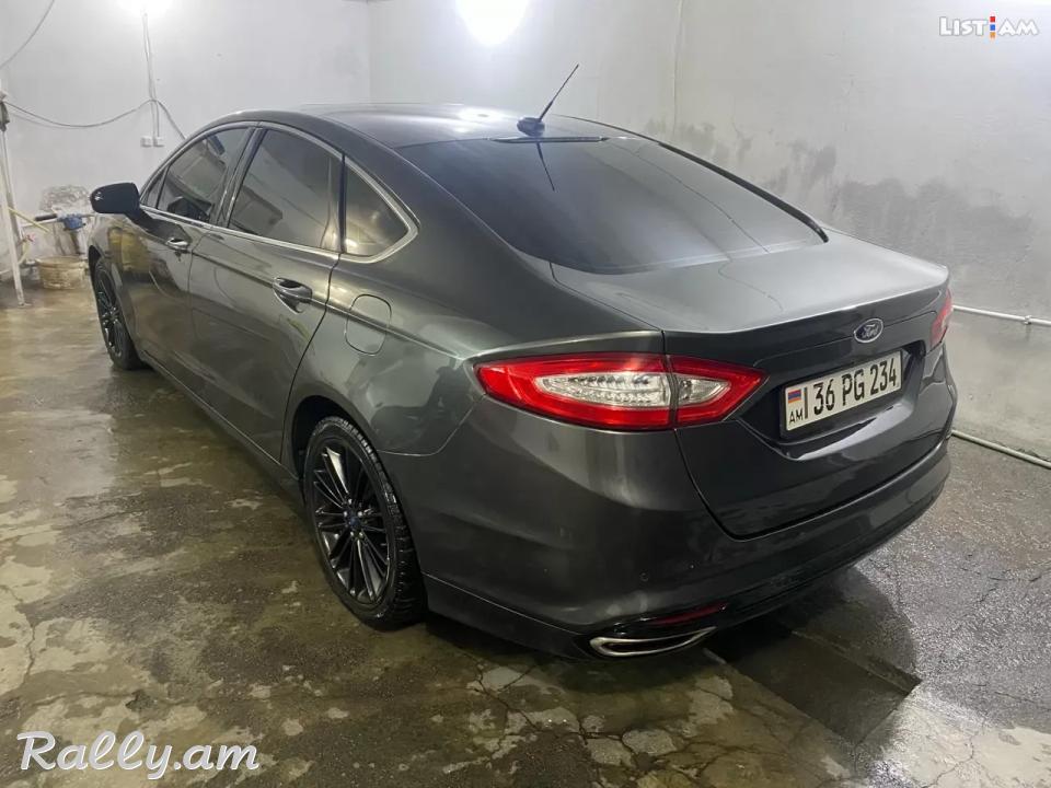 Ford Fusion