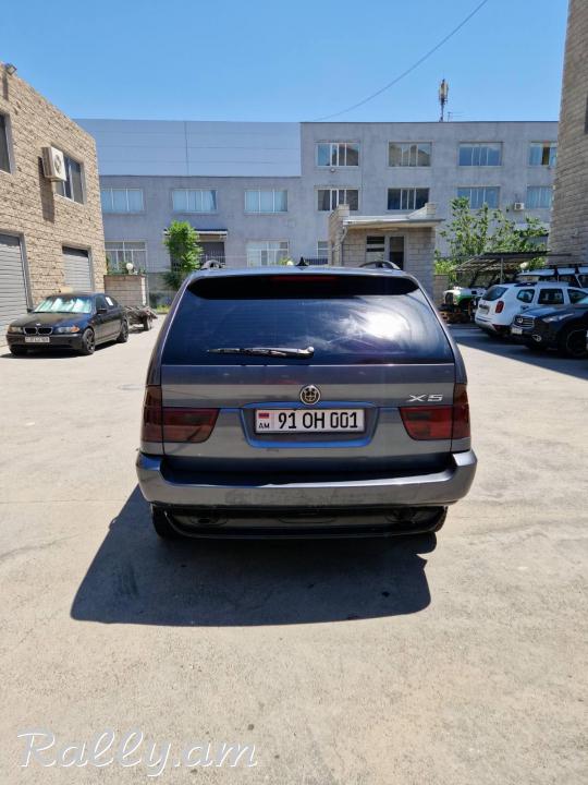 BMW X5 3.0L 2003 թիվ 6.500$ հնարավոր է փոխանակում