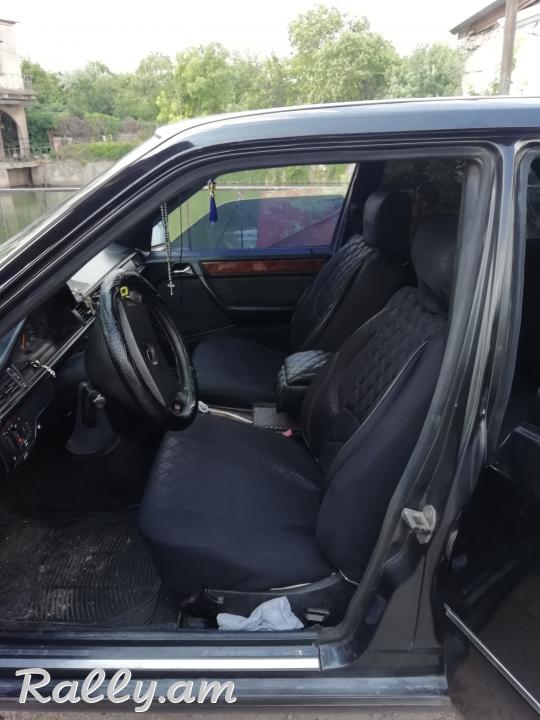 W124E300 1991Tiv