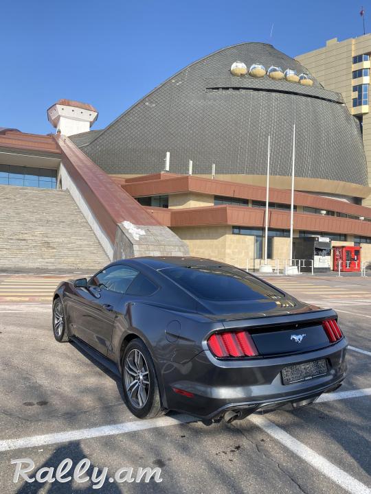 Ford Mustang 2015 Idealakan Vichak