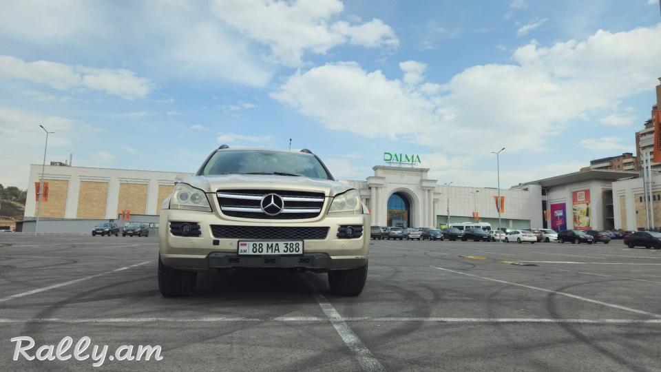 Mercedes benz GL450