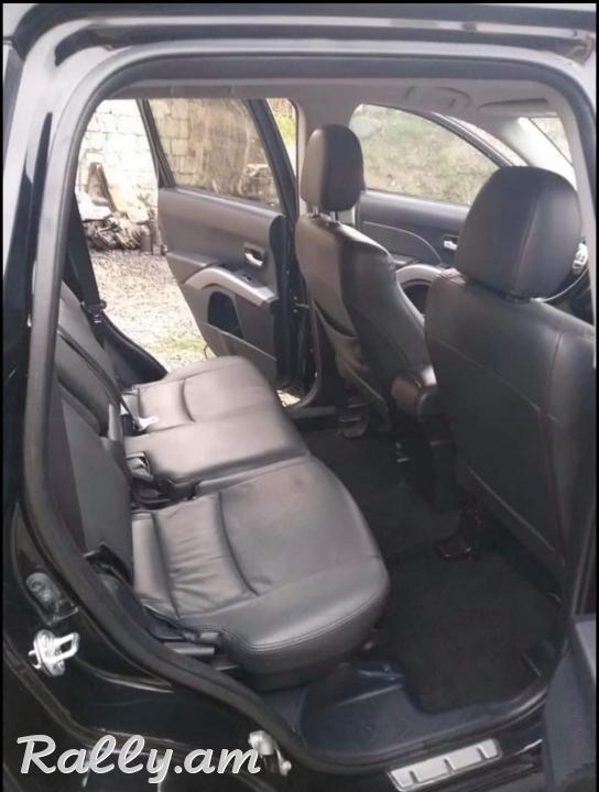 Mitsubishi Outlander, 2011 թ. 