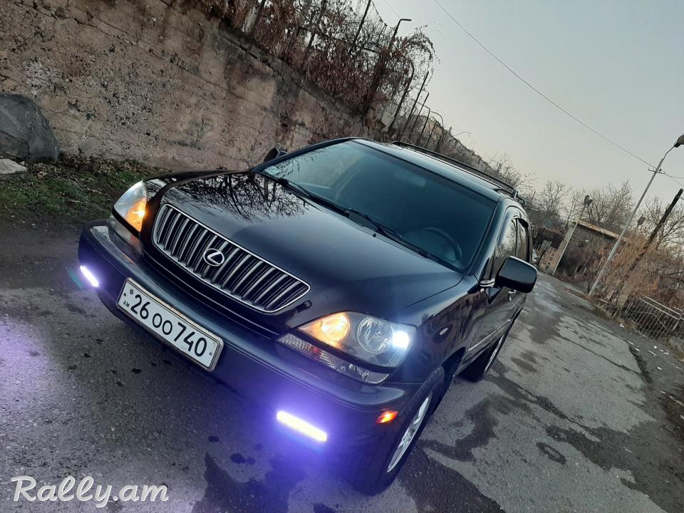 LEXSUS RX300
