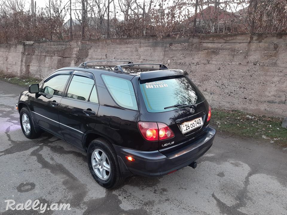 LEXSUS RX300