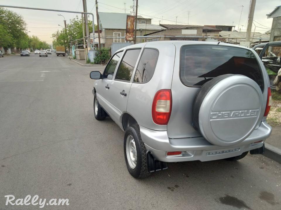 Chevrolet Niva, 