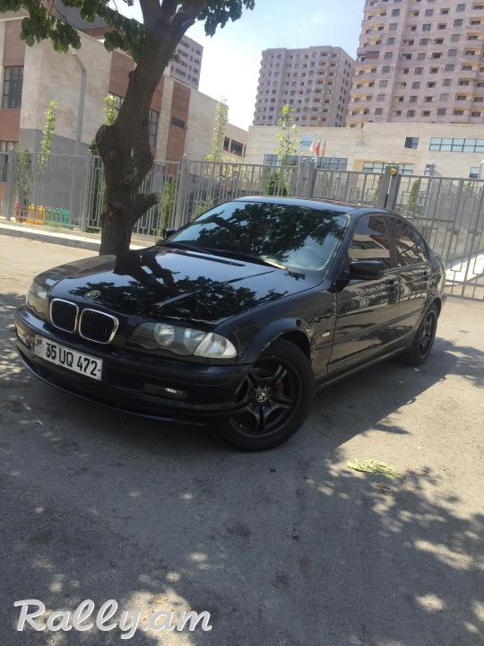 Վաճառվում է BMW e46