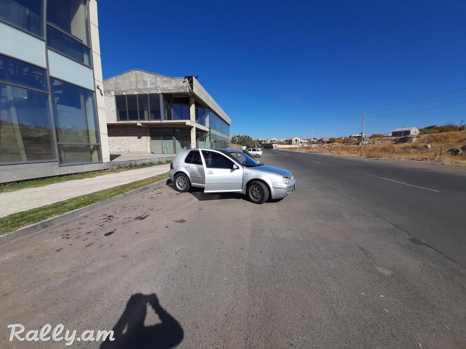 Golf 4 japan