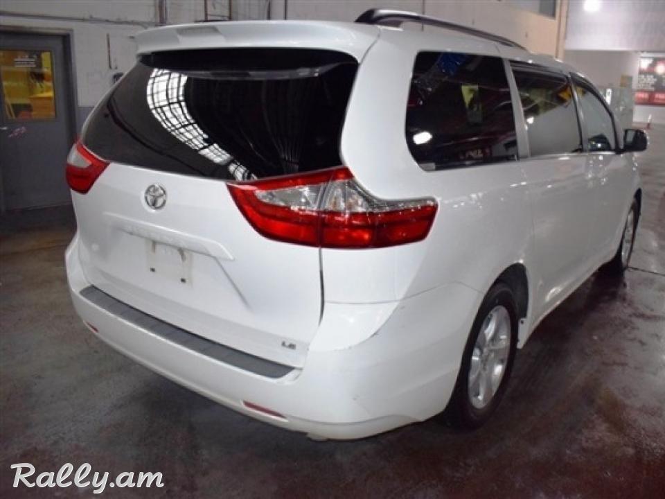 2017 Toyota Sienna for sell
