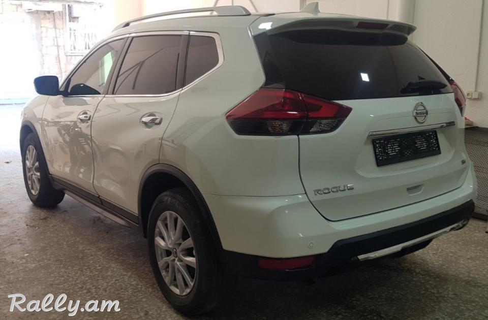 Nissan Rogue SV 2.5