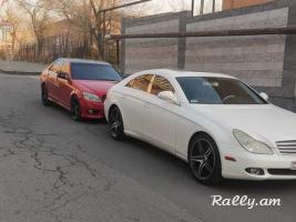 Mercedes benz cls 500