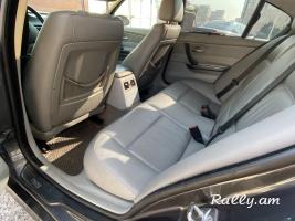 BMW E90 2005