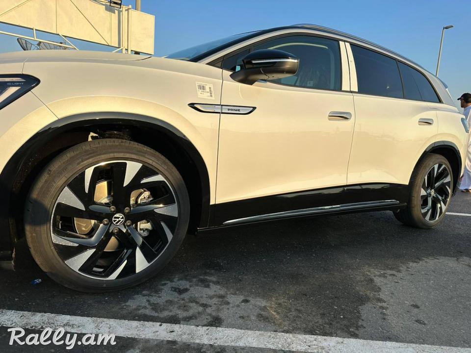 Volkswagen ID 6 CROZZ PRIME 4X4