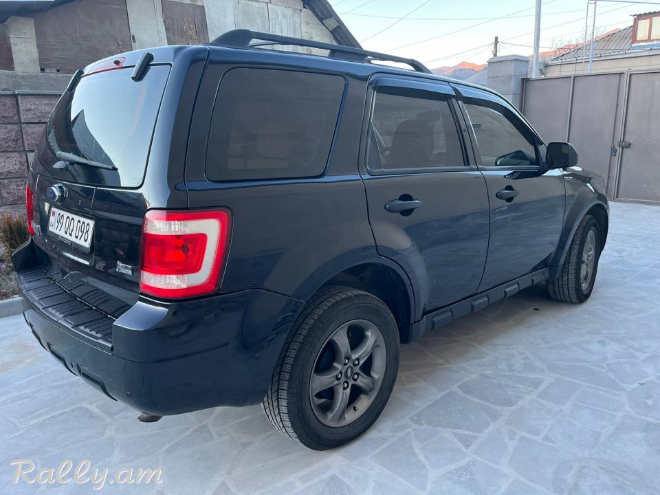 Ford Escape