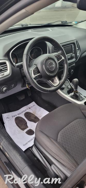 Jeep compass 2017 4x4 sport komplektacia