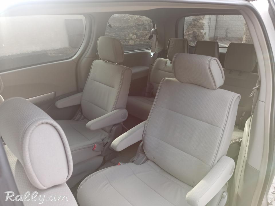 Nissan Quest 