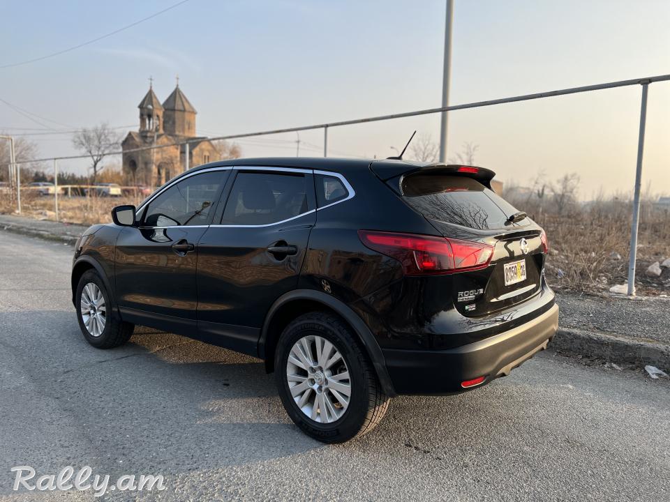 Nissan rogue sport
