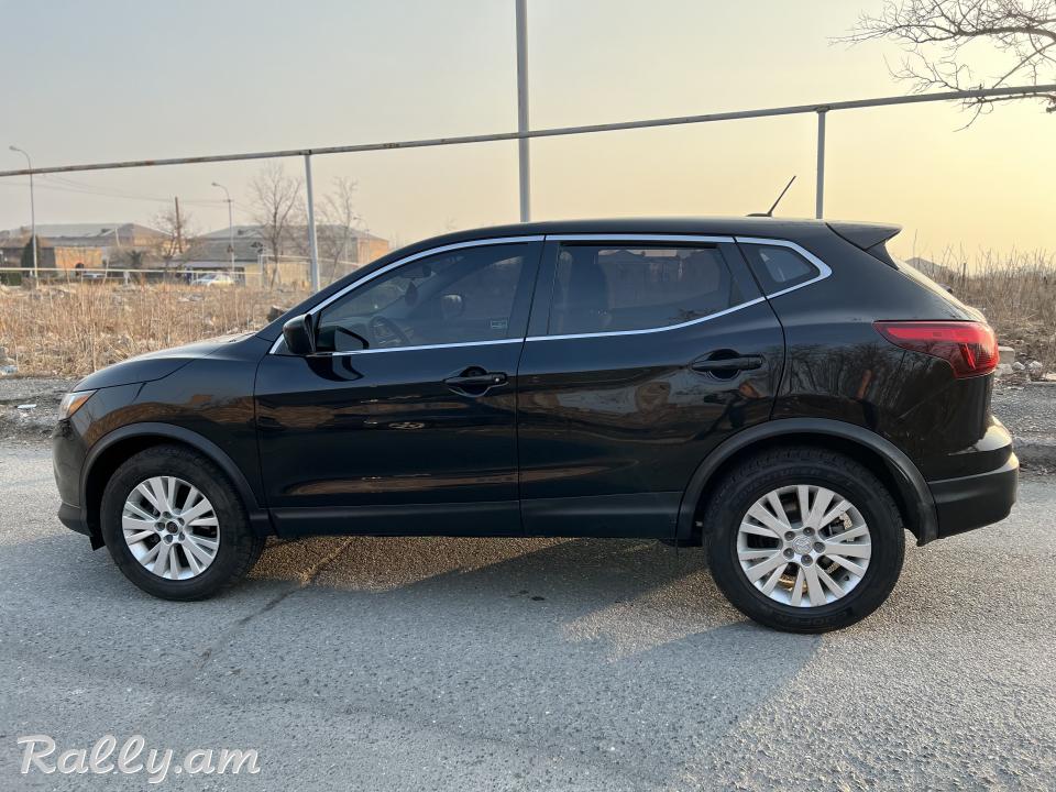 Nissan rogue sport