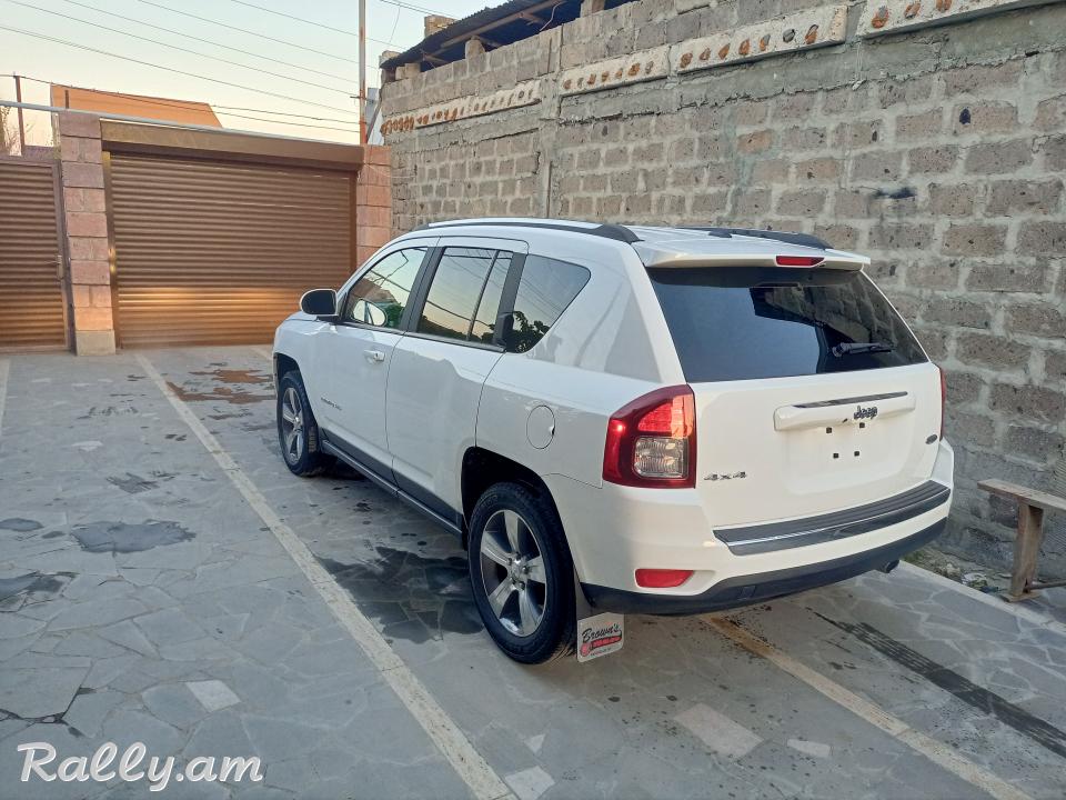 Jeep compass 4*4