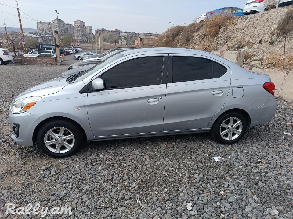 Mitsubishi mirage G4 