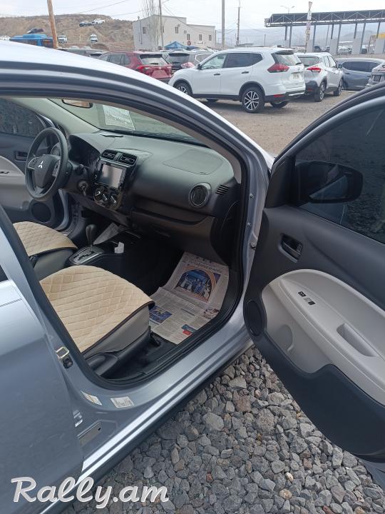 Mitsubishi mirage G4 