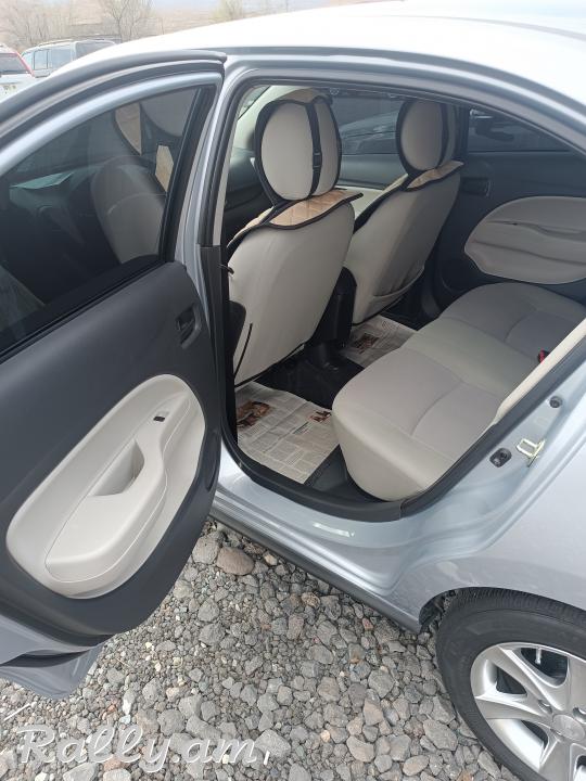 Mitsubishi mirage G4 