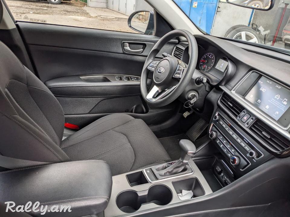 Kia Optima Lx / 2020 / Gray / 2.4 л Бензин