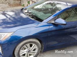 Hyundai Elantra 2019