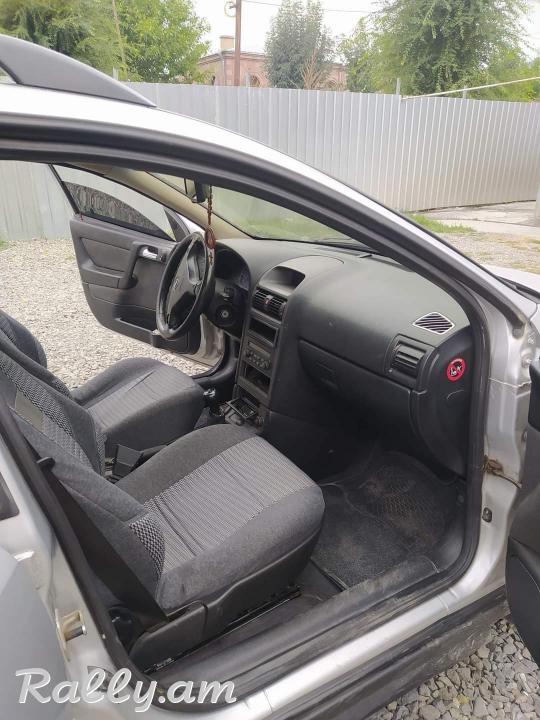 Opel ASTRA UNIVERSAL