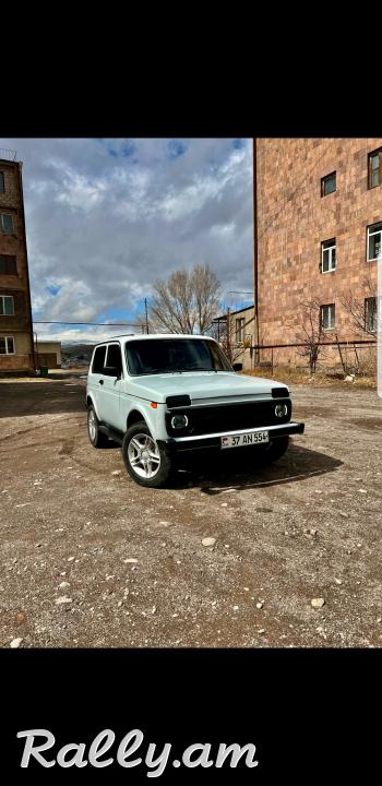 Lada Niva 21213 4x4