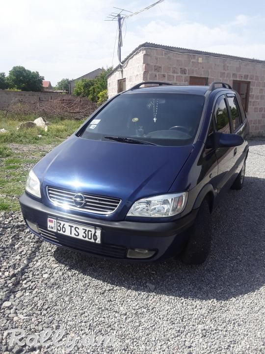 Opel Zafira
