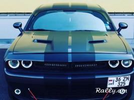Dodge challenger i Dodge challenger i