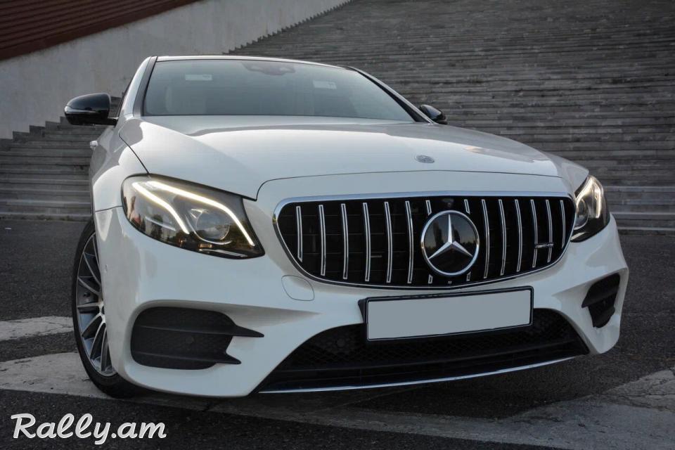 W213 AMG Mercedes E300 4wd- սպիտակ մարգարիտ։ Յուրահատուկ կոմպլեկտացիա