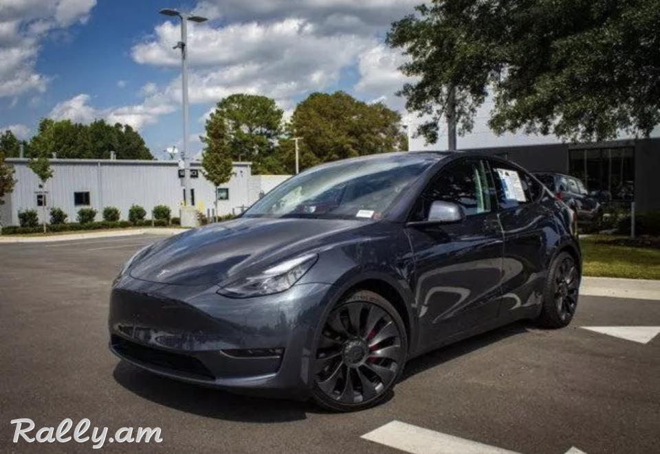 Tesla Model Y 2022