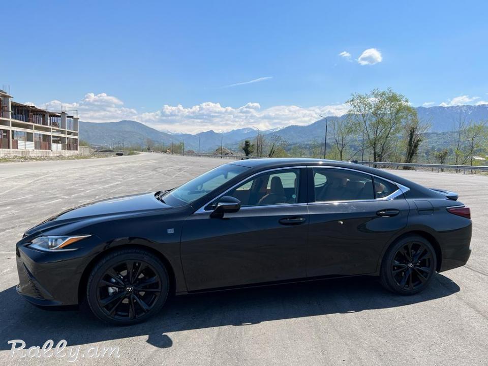 NEW LEXUS ES 350 2023 Leather