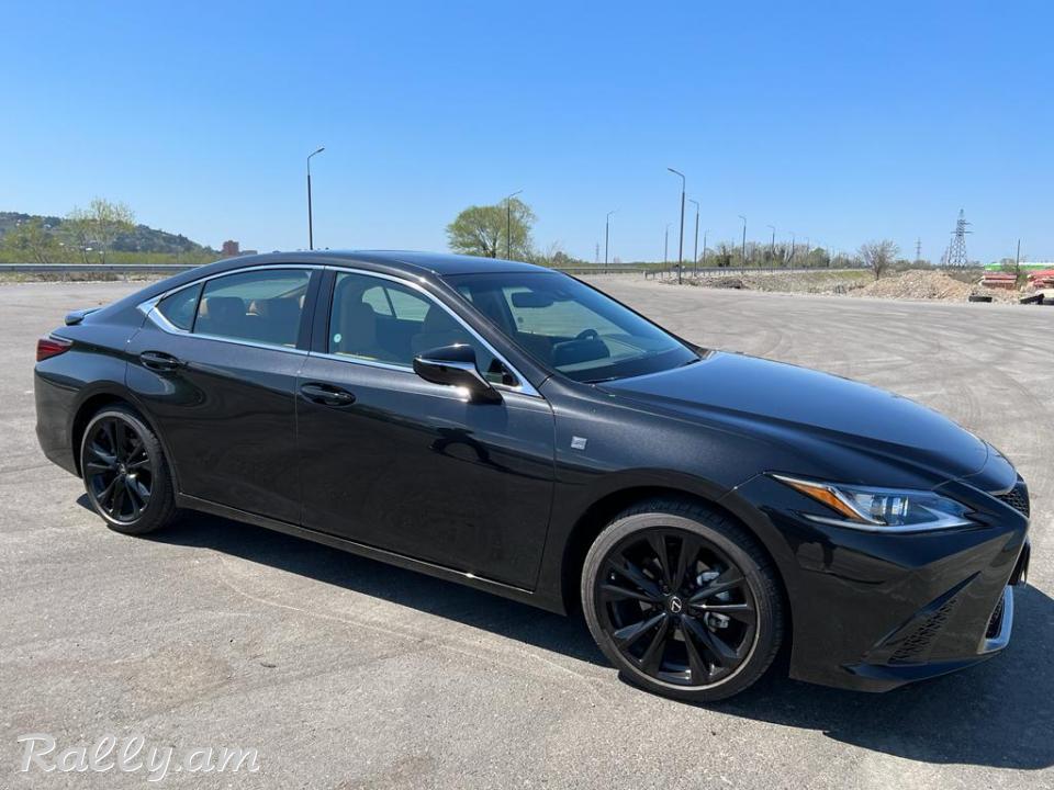 NEW LEXUS ES 350 2023 Leather