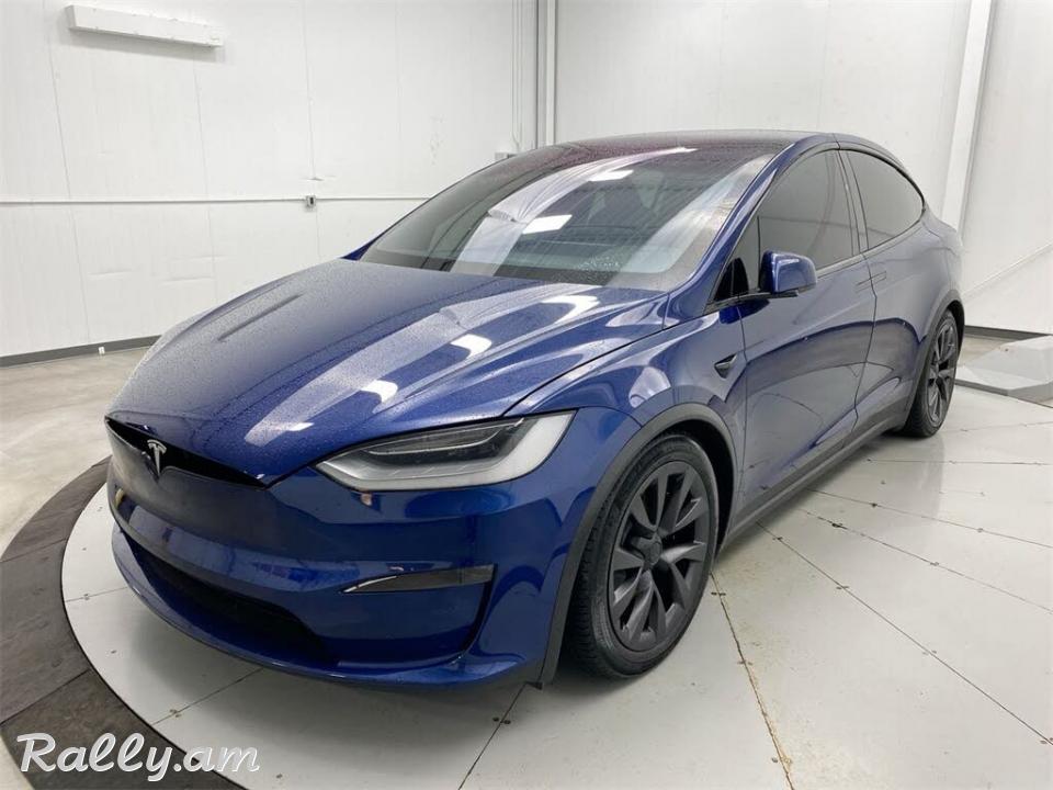 TESLA X PLAID 2023