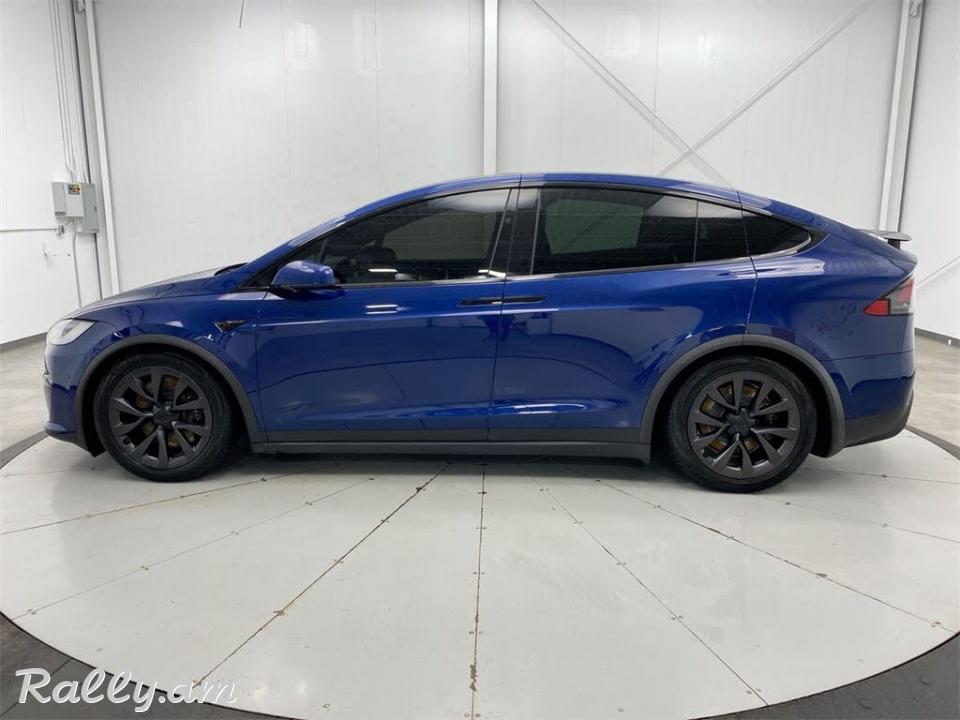 TESLA X PLAID 2023
