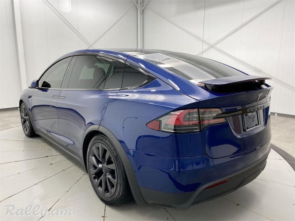 TESLA X PLAID 2023