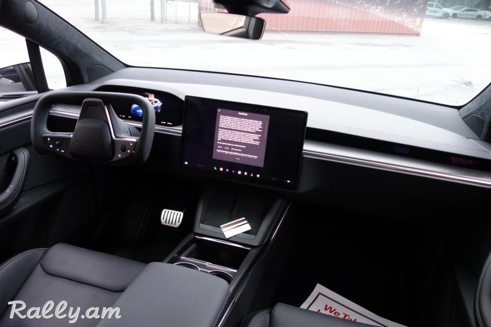 TESLA X PLAID 2023
