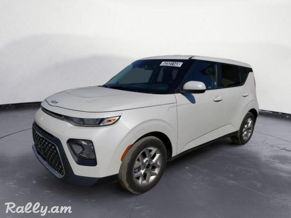 Kia Soul հետչբեք, 2.0 լ, 2022 թ.