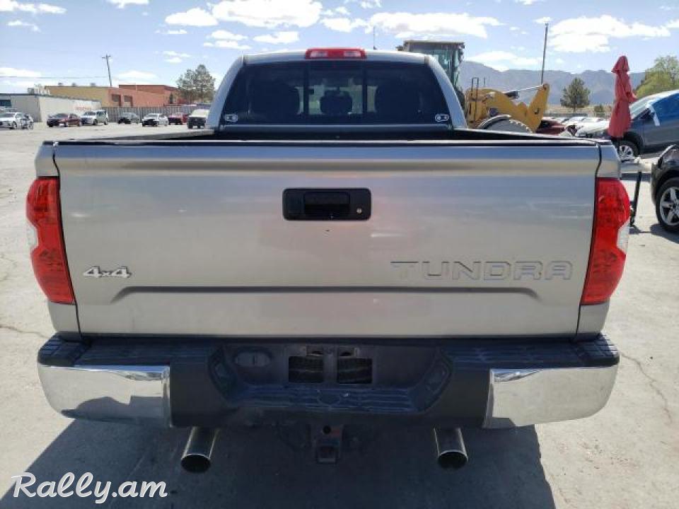 Toyota Tundra փիքափ, 5.7 լ, լիաքարշ, 2017 թ.