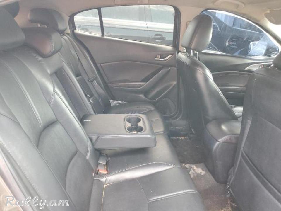 Mazda 3 հետչբեք, 2.5 լ, 2017 թ. 