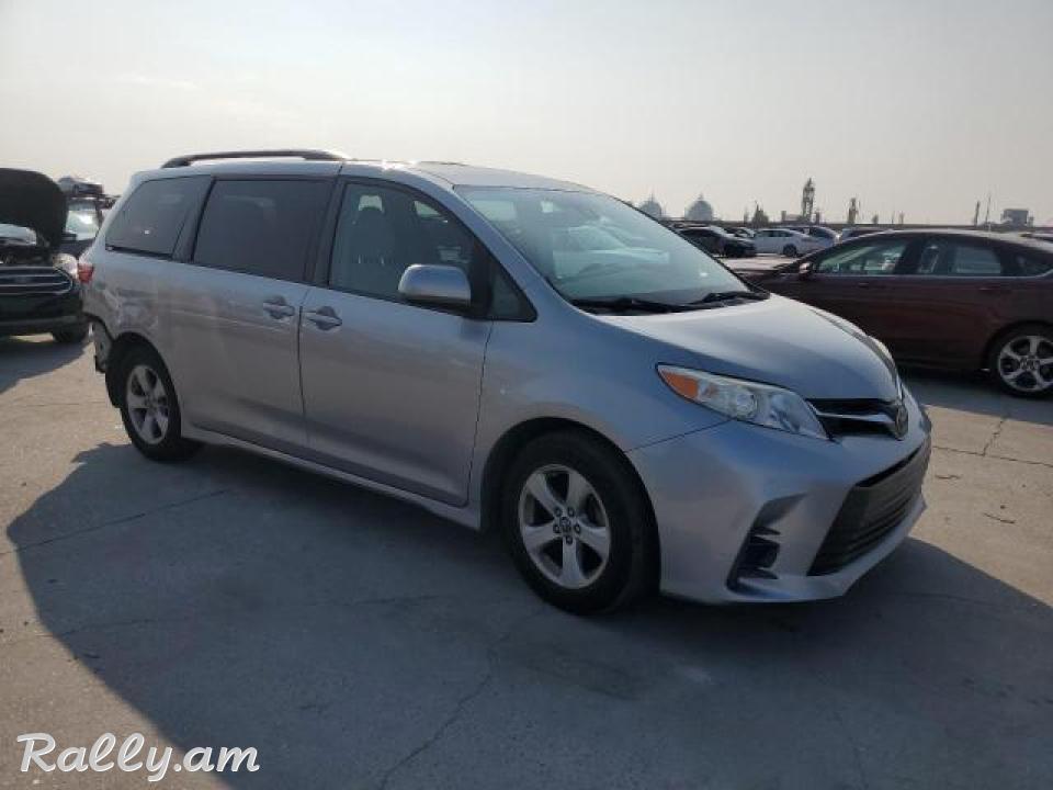 Toyota Sienna, 3.5 լ, 2018 թ. 