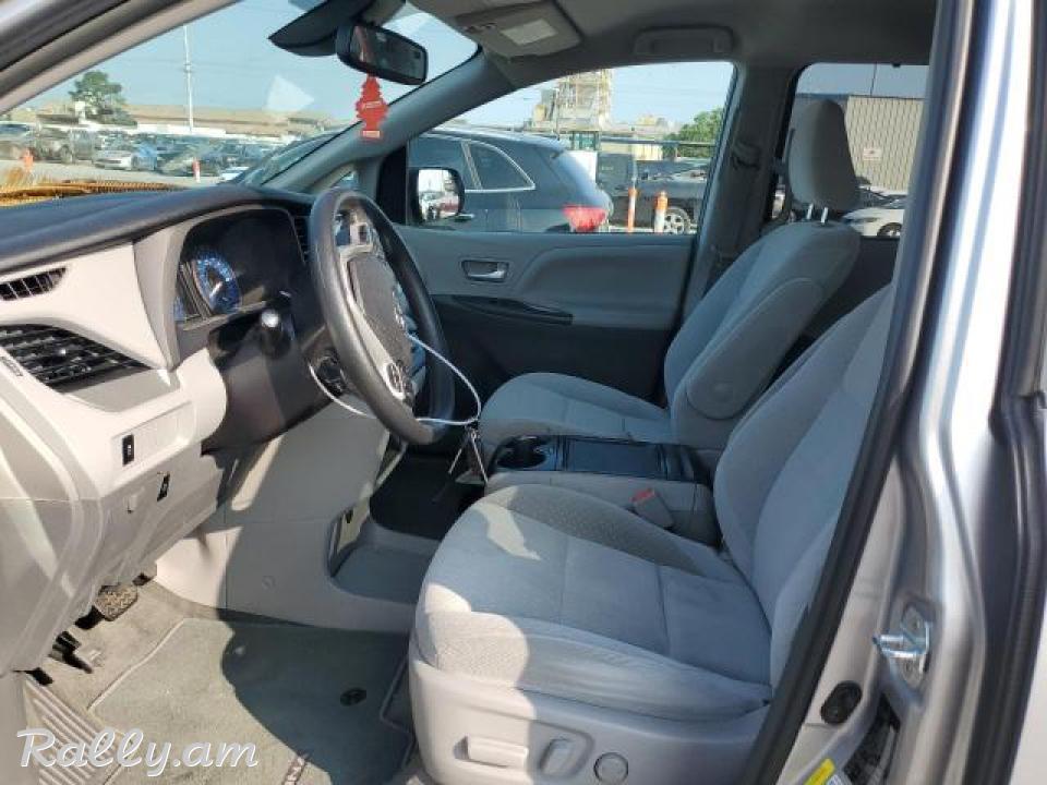 Toyota Sienna, 3.5 լ, 2018 թ. 