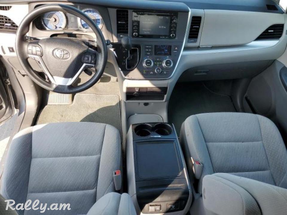 Toyota Sienna, 3.5 լ, 2018 թ. 